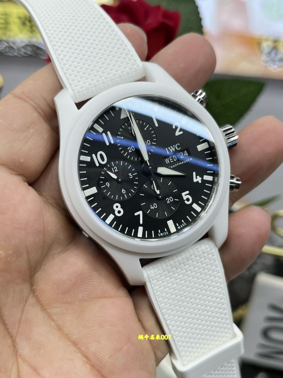 TPS万国IWC飞行员系列IW389105腕表(“太浩湖”特别版) / IW672