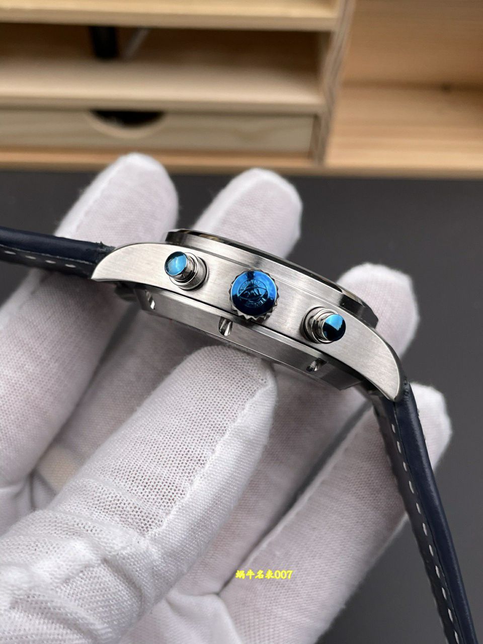 BLS厂IWC万国表飞行员41毫米系列IW388102腕表 / IW688