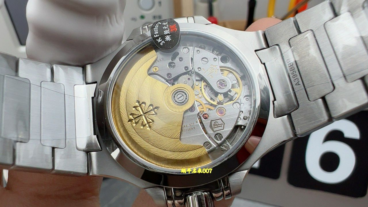 3K百达翡丽运动优雅系列7118/1A-011腕表(女鹦鹉螺) / BD535