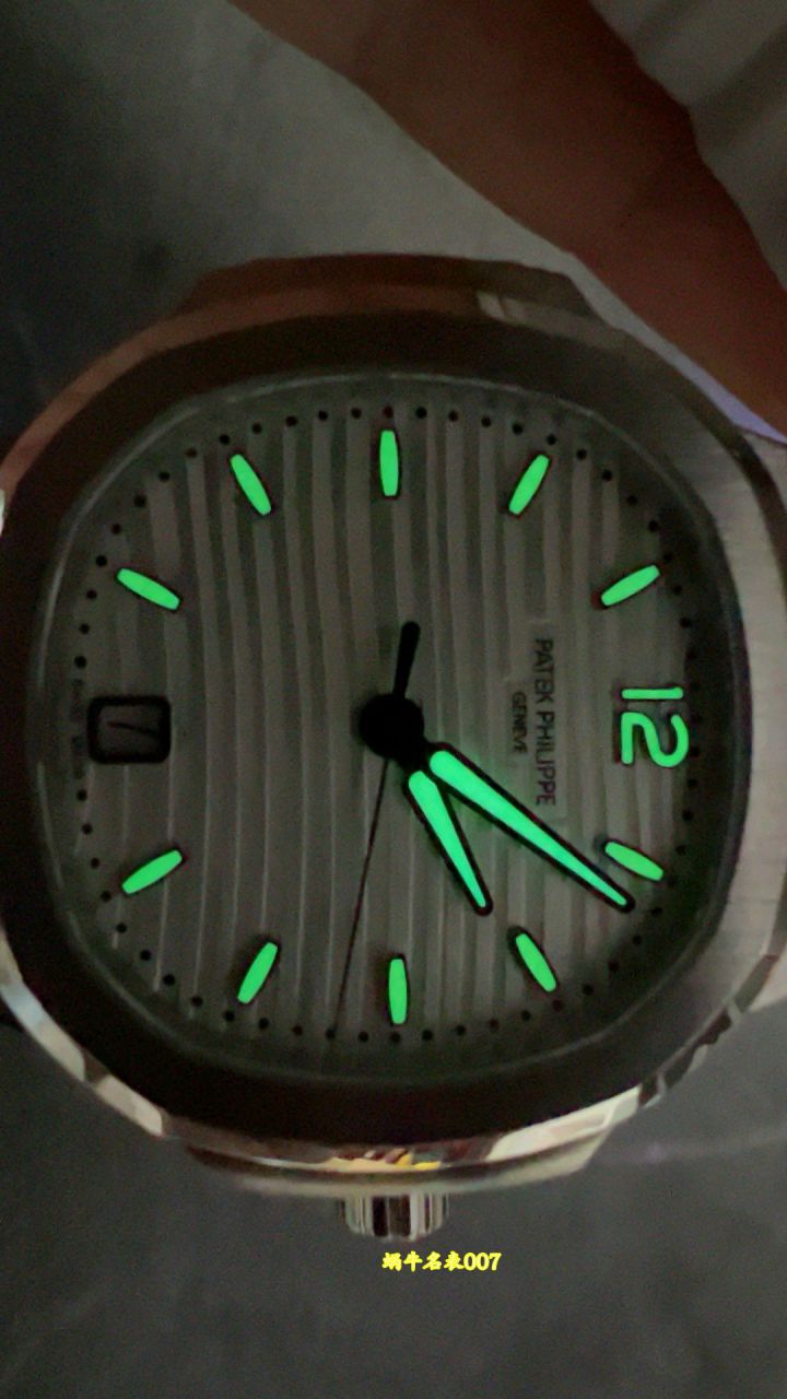 3K百达翡丽运动优雅系列7118/1A-010女士腕表(鹦鹉螺) / BD518