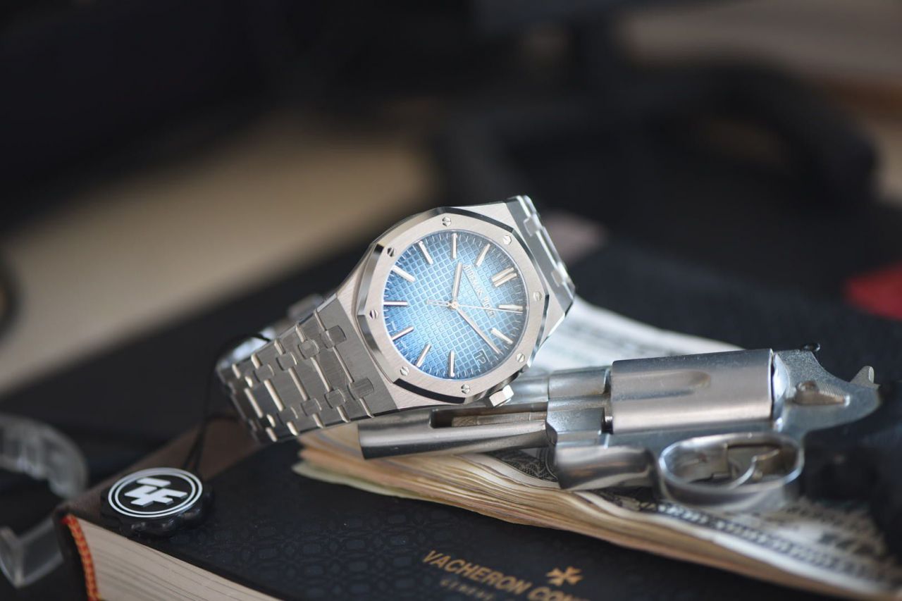 ZF爱彼皇家橡树系列15510BC.OO.1320BC.02腕表 /  