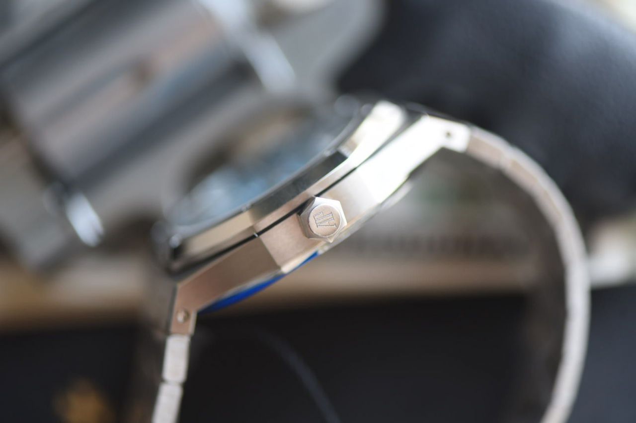 ZF爱彼皇家橡树系列15510BC.OO.1320BC.02腕表 /  