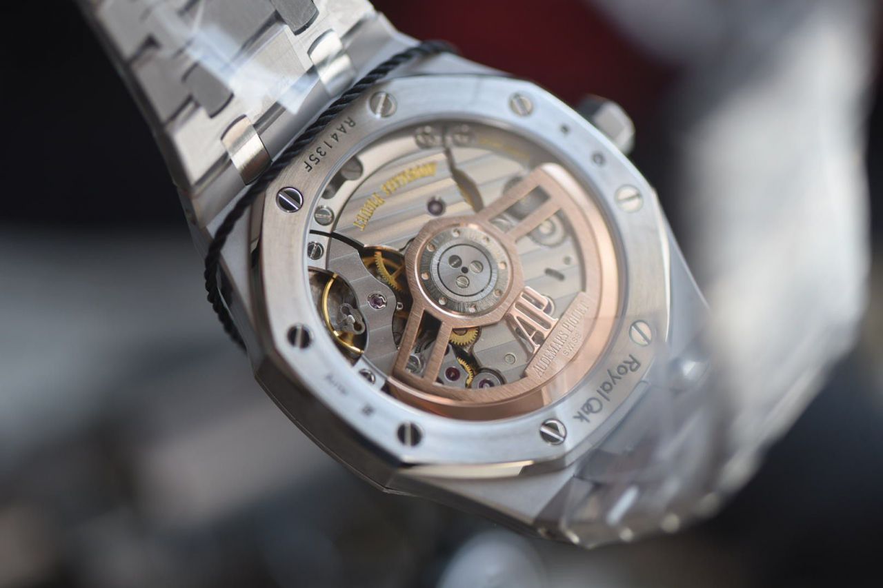 ZF爱彼皇家橡树系列15510BC.OO.1320BC.02腕表 /  