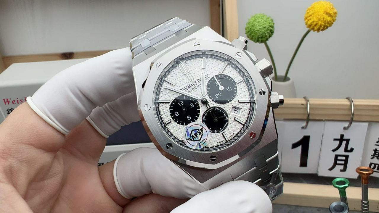 APS爱彼皇家橡树系列26331ST.OO.1220ST.03腕表 /  