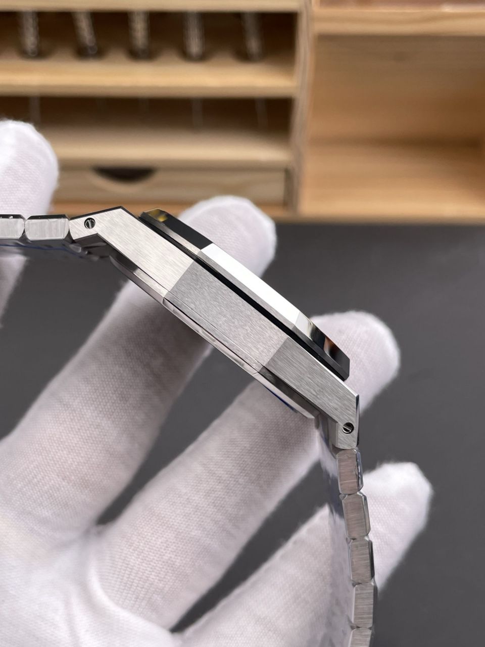 APS爱彼皇家橡树系列26331ST.OO.1220ST.01,26331OR.OO.1220OR.01腕表 /  