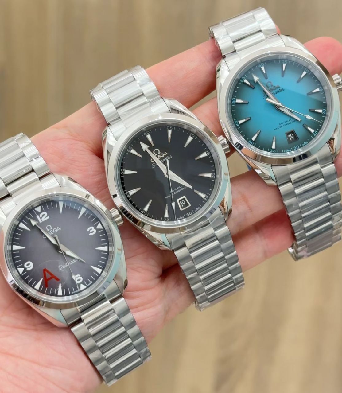 VS铁霸欧米茄海马系列235.10.38.20.06.001腕表 /  