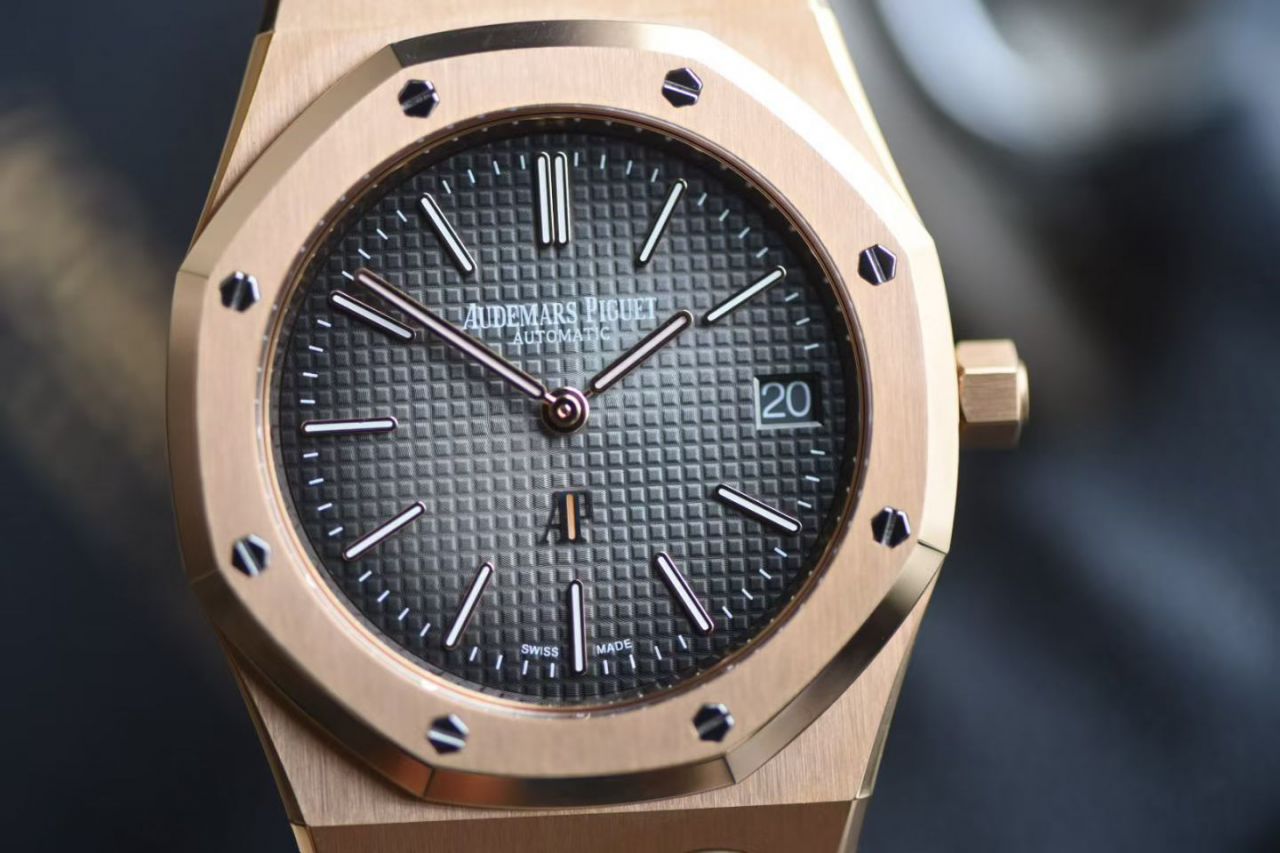 ZF爱彼皇家橡树系列16202OR.OO.1240OR.02腕表 /  