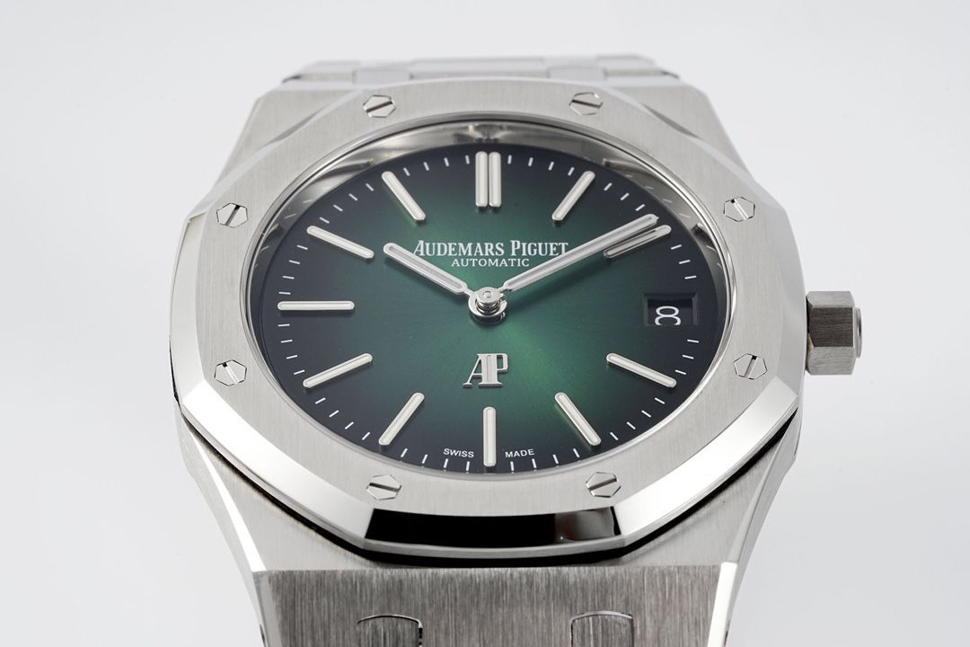 ZF爱彼皇家橡树系列15202PT.OO.1240PT.01,16202XT.OO.1240XT.01腕表 /  