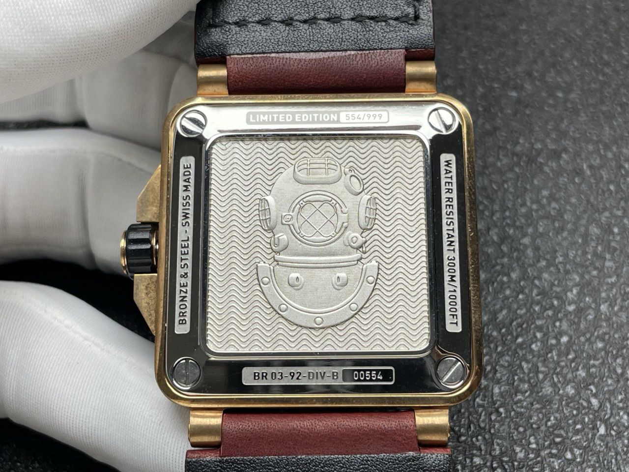 柏莱士INSTRUMENTS系列BR0392-D-R-BR/SCA腕表 /  