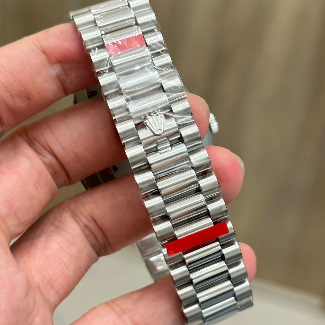 VS配重劳力士星期日历型黑面灰面m228239-0060，m228239-0005腕表 /  