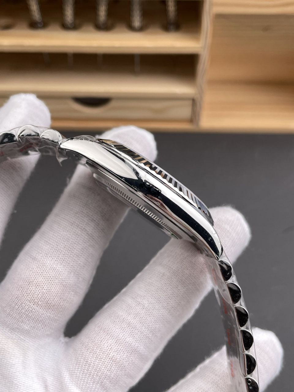 VS劳力士日志型V2系列m126334-0004腕表 /  