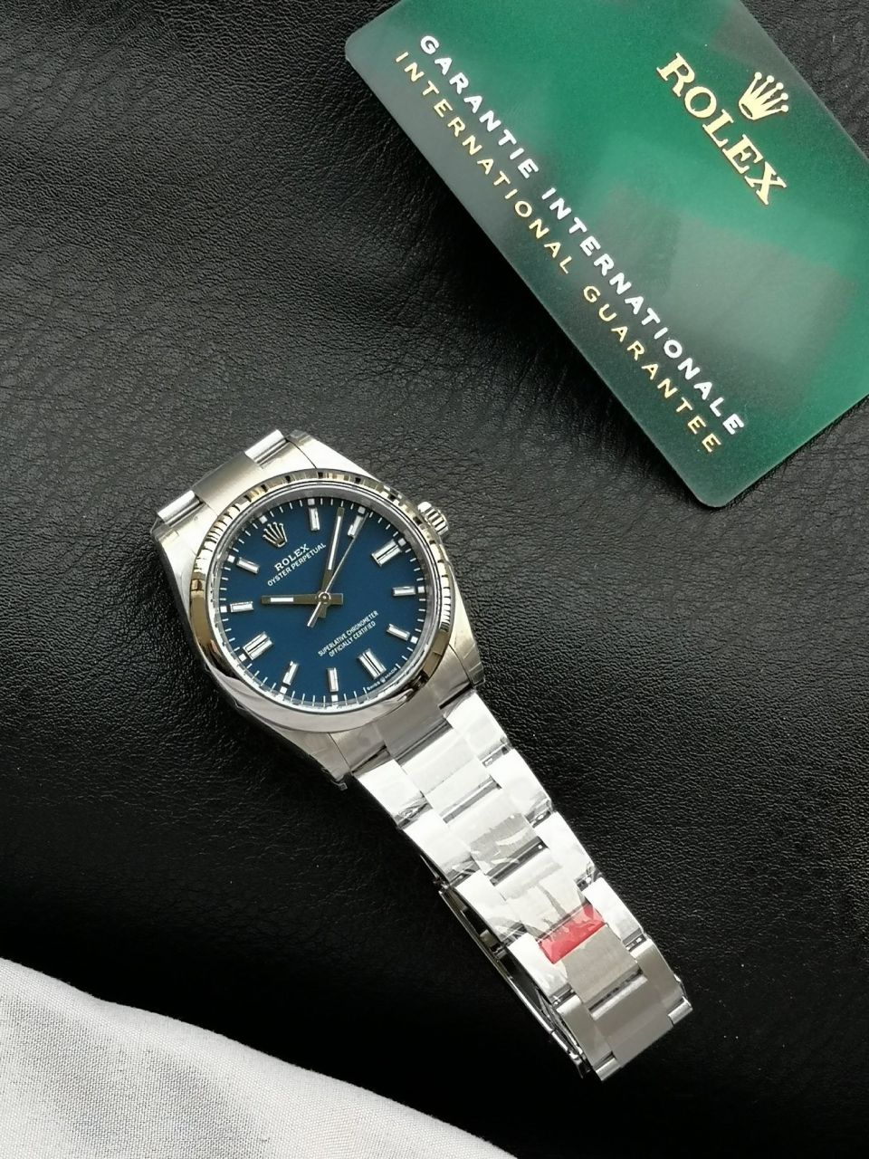 VS劳力士蚝式恒动系列126000-0015腕表 /  