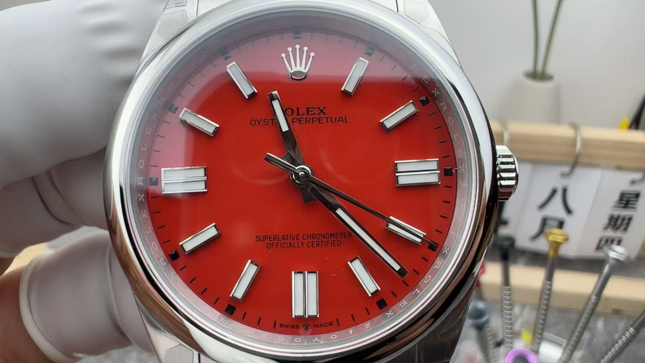 VS劳力士蚝式恒动系列m124300-0007腕表