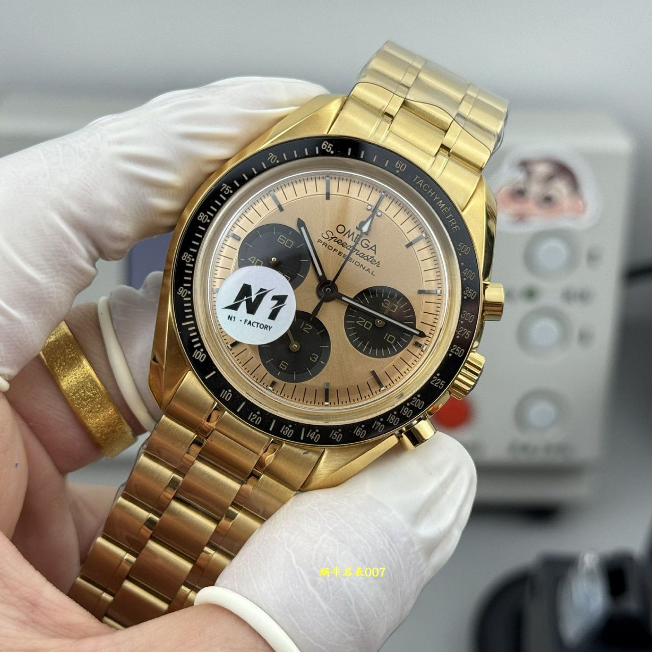 N1欧米茄超霸系列310.60.42.50.99.002腕表 /  