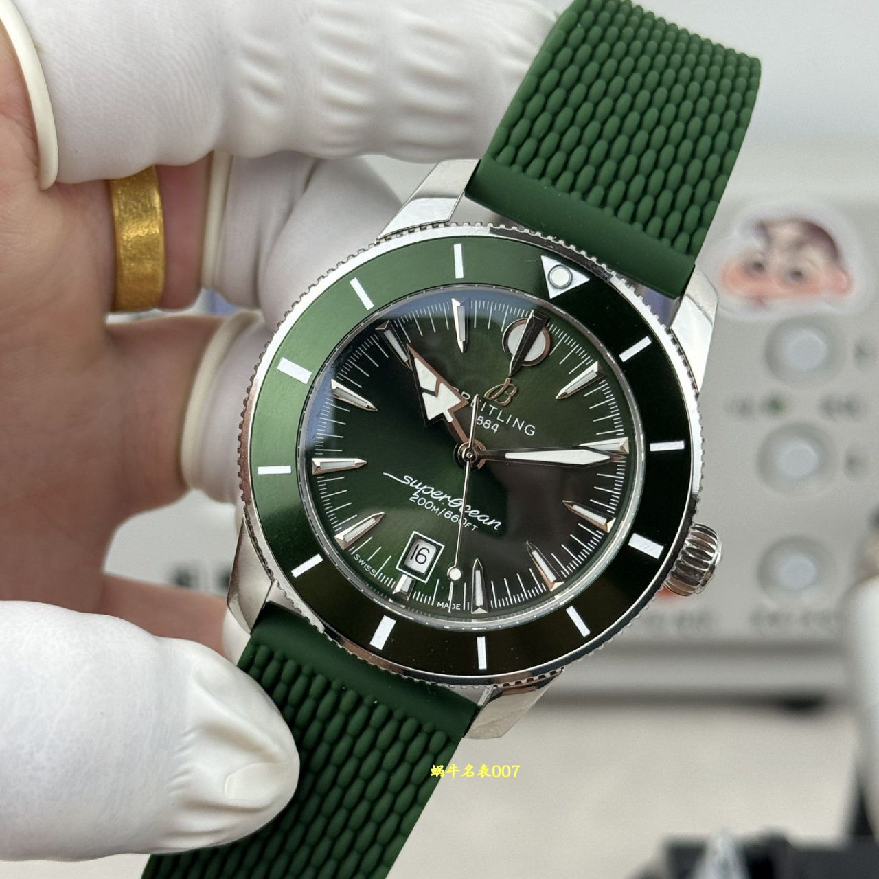 BLS百年灵超级海洋文化系列AB3111361L1S1腕表 /  