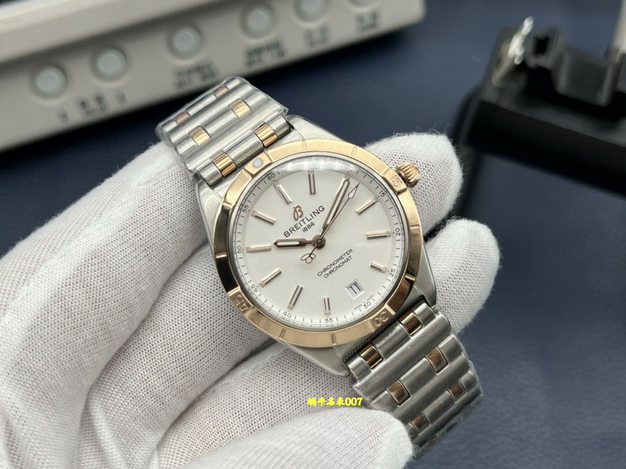 BLS百年灵机械计时系列U10380101A1U1腕表