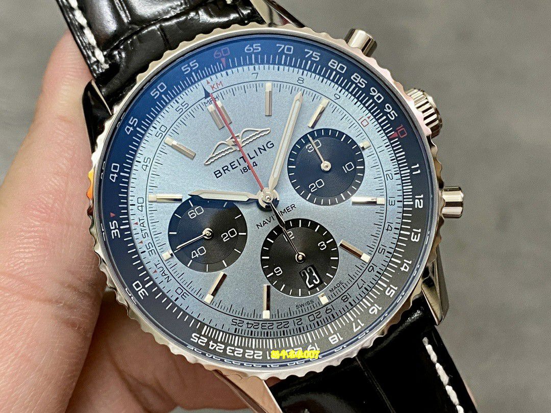 BLS百年灵航空计时系列AB0138241C1P1腕表 /  