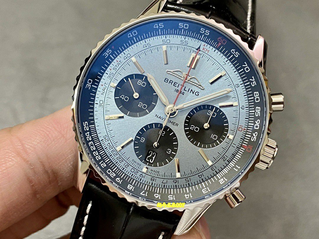 BLS百年灵航空计时系列AB0138241C1P1腕表 /  