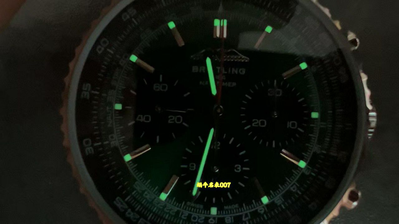 BLS百年灵航空计时系列AB0138241L1P1腕表 /  