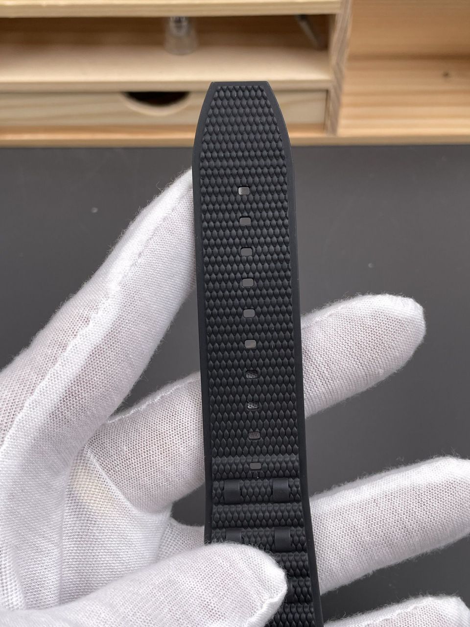 BLS百年灵机械计时系列UB0134101B1S1腕表 /  