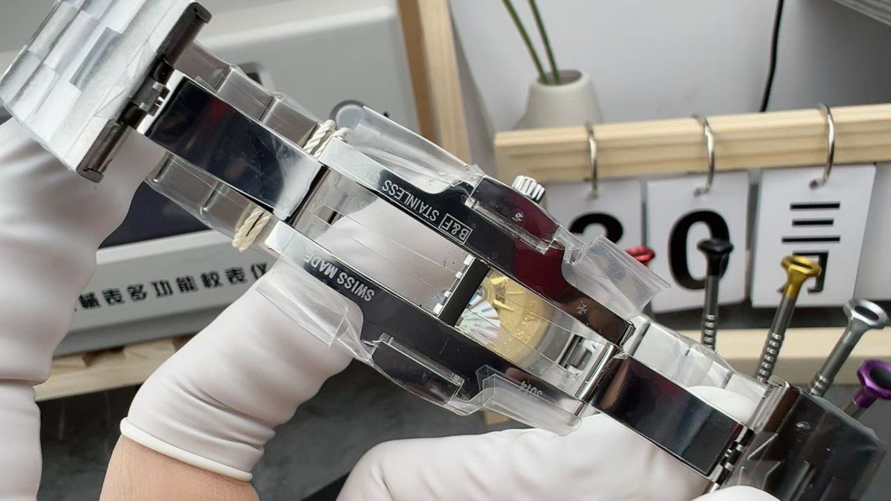 PPF江诗丹顿纵横四海系列4500V/210A-B483腕表 /  