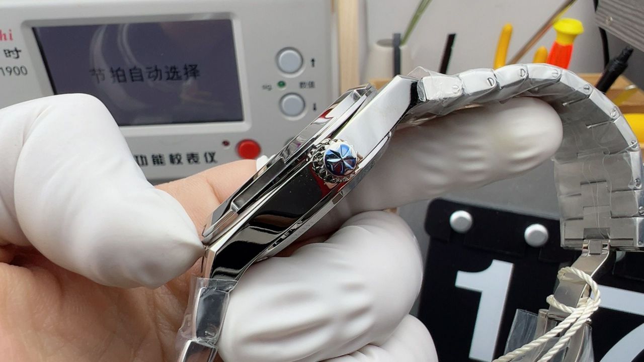 PPF江诗丹顿纵横四海系列4500V/210A-B483腕表 /  