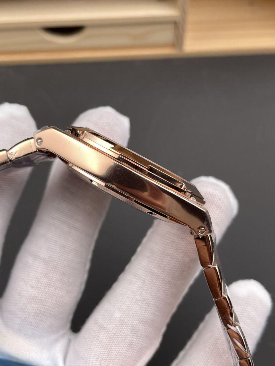 8F江诗丹顿纵横四海系列4520V/210R-B967腕表 /  