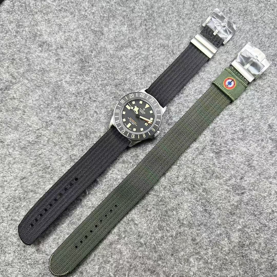 M+帝舵领潜型系列M2542G257NU-0002腕表 /  