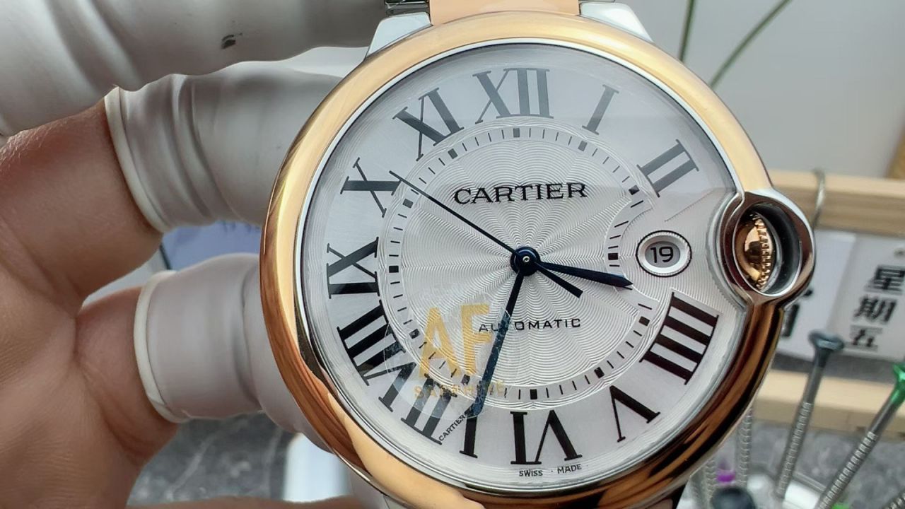 AF卡地亚蓝气球系列W2BB0034腕表