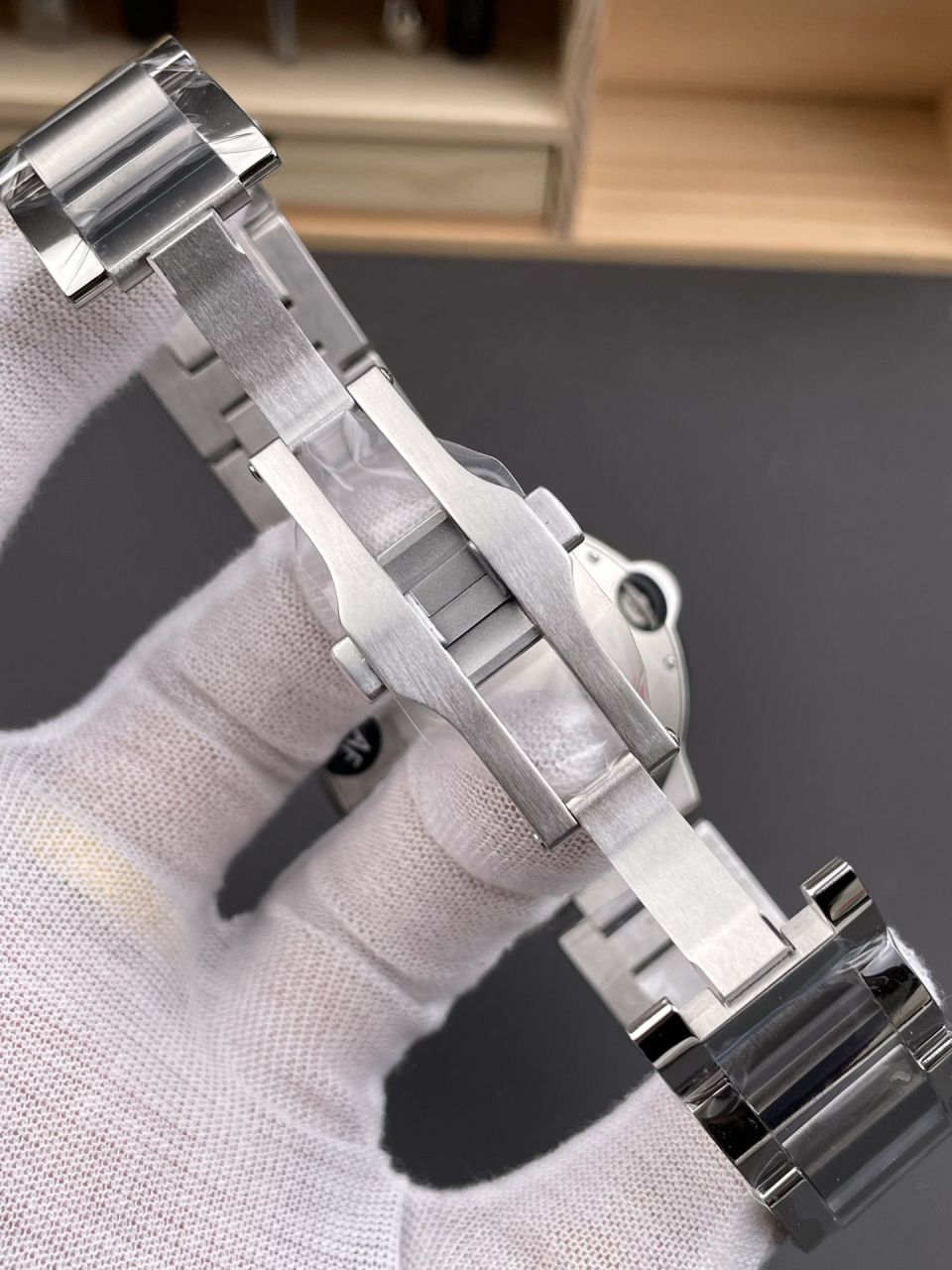 AF卡地亚蓝气球系列WE9009Z3腕表 /  