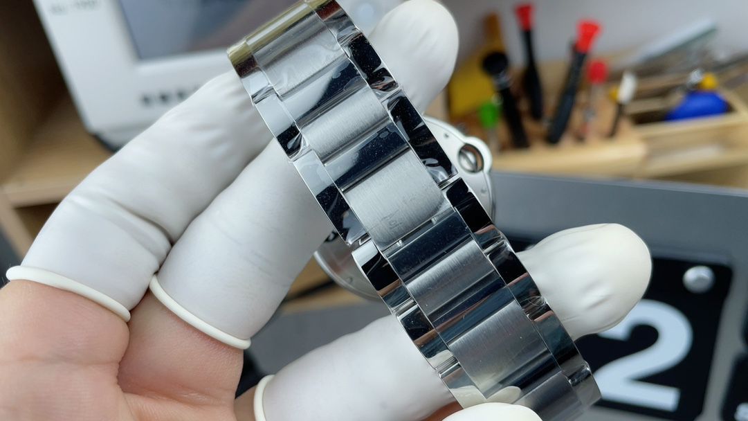 AF卡地亚蓝气球系列WSBB0027腕表 /  