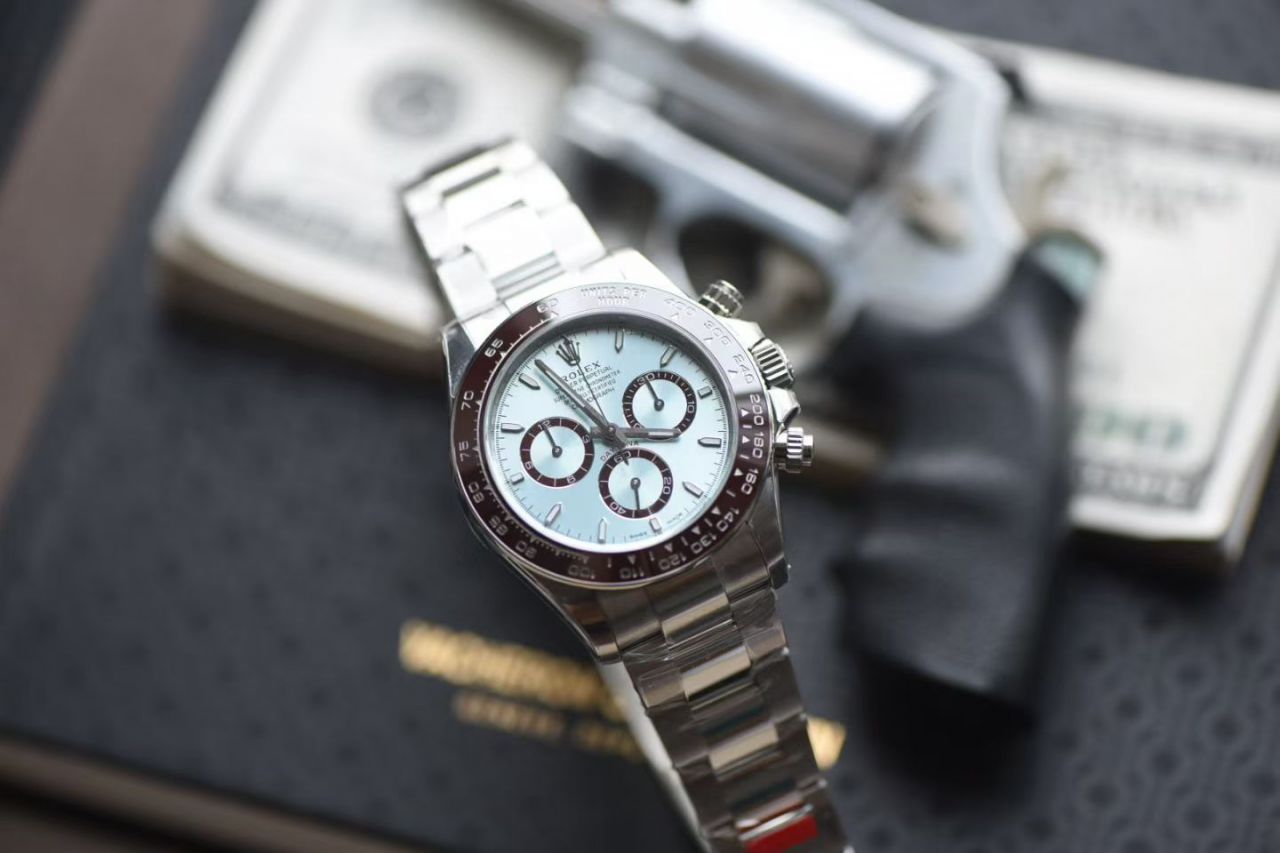 VS劳力士宇宙计型迪通拿系列m126506-0002腕表(冰蓝迪) /  