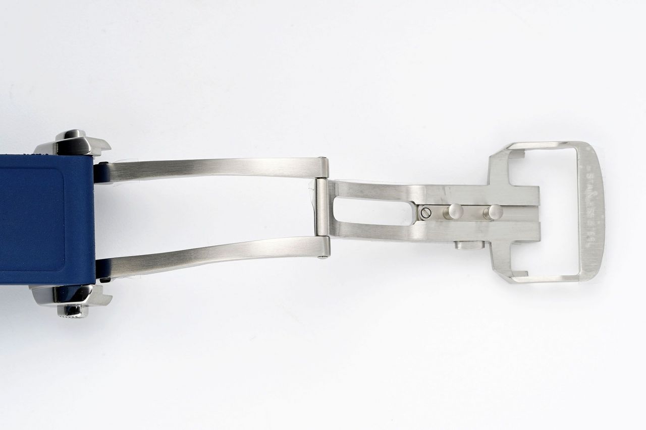 AF浪琴康卡斯系列L3.835.4.91.2腕表 /  