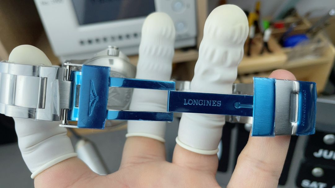 AF浪琴康卡斯系列L3.781.4.06.6腕表 /  