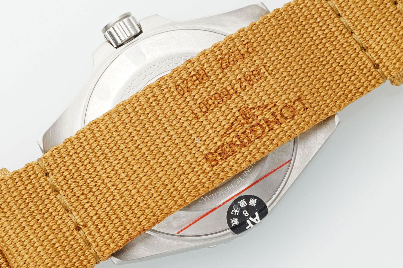 AF浪琴康卡斯系列L3.790.4.66.2腕表 /  