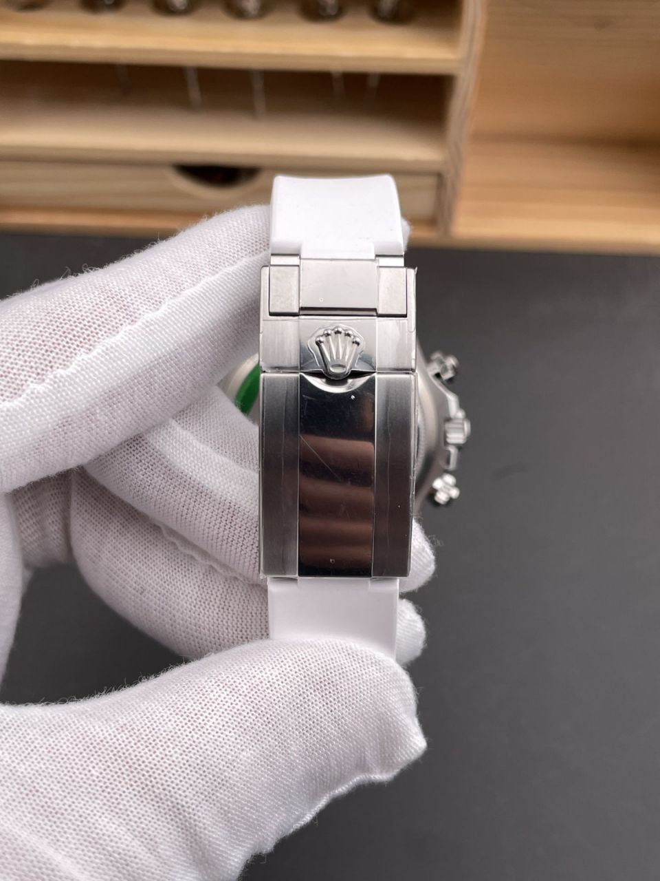 VS熊猫迪胶带劳力士宇宙计型迪通拿系列m126500LN-0001腕表 /  