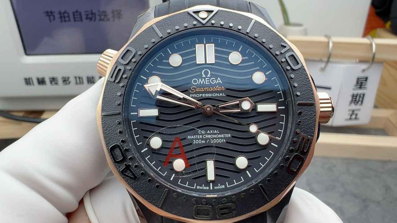 VS厂V4版欧米茄海马300系列210.62.44.20.01.001腕表