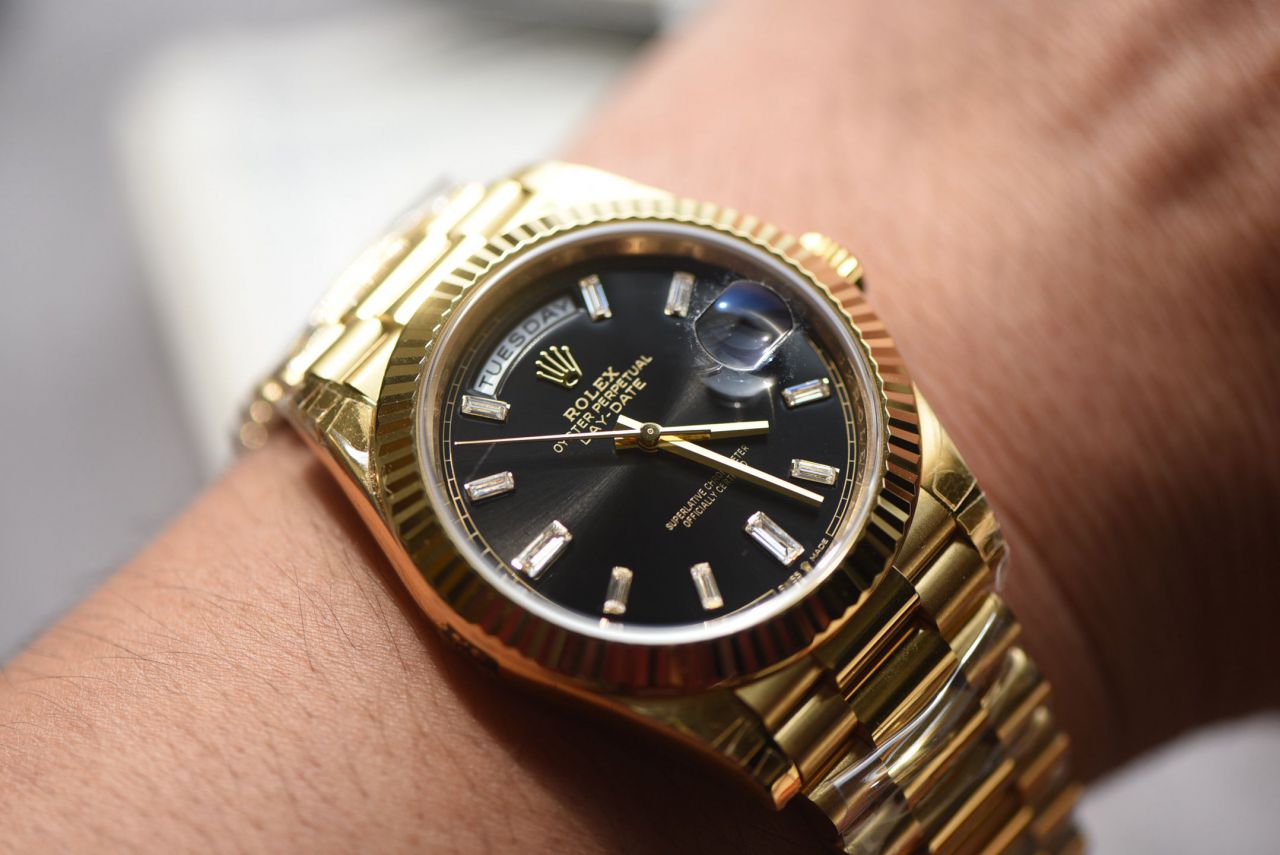 视频评测VS厂182 克 配重版顶级复刻劳力士星期日历型系列m228235-0025腕表 /  