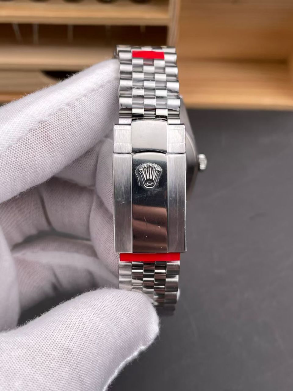 VS劳力士日志型V2系列m126334-0012腕表 /  