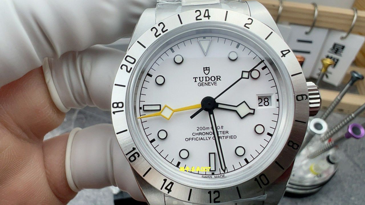 ZF帝舵碧湾GMT复刻手表M79470-0004腕表 /  