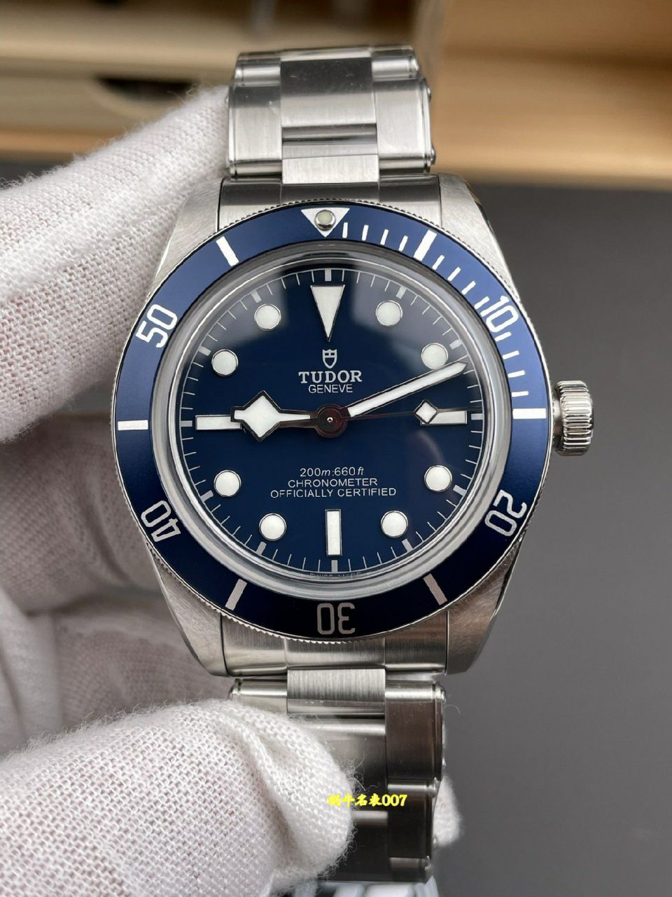 ZF帝舵碧湾复刻手表M79030b-0001腕表