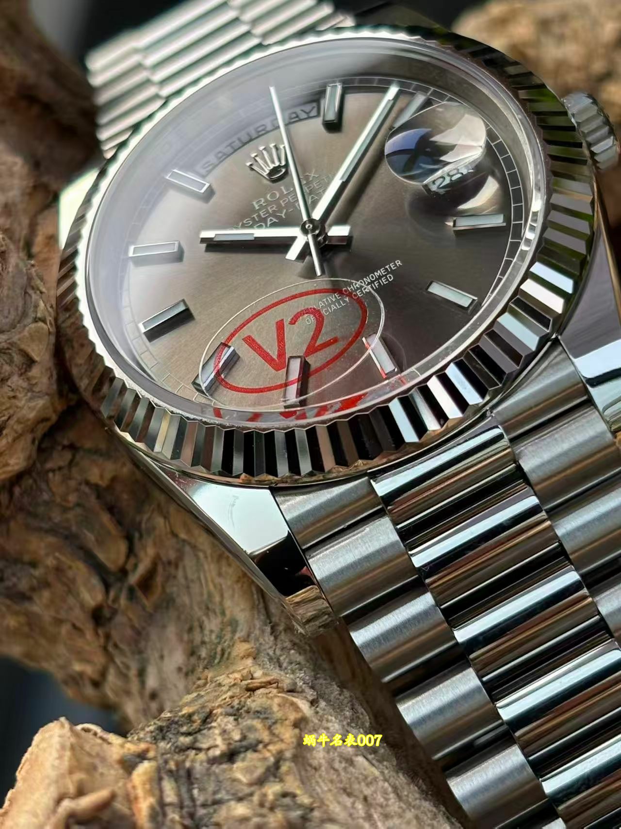 VS劳力士V2配重DD劳力士星期日历型一比一复刻手表m228235-0056腕表 /  