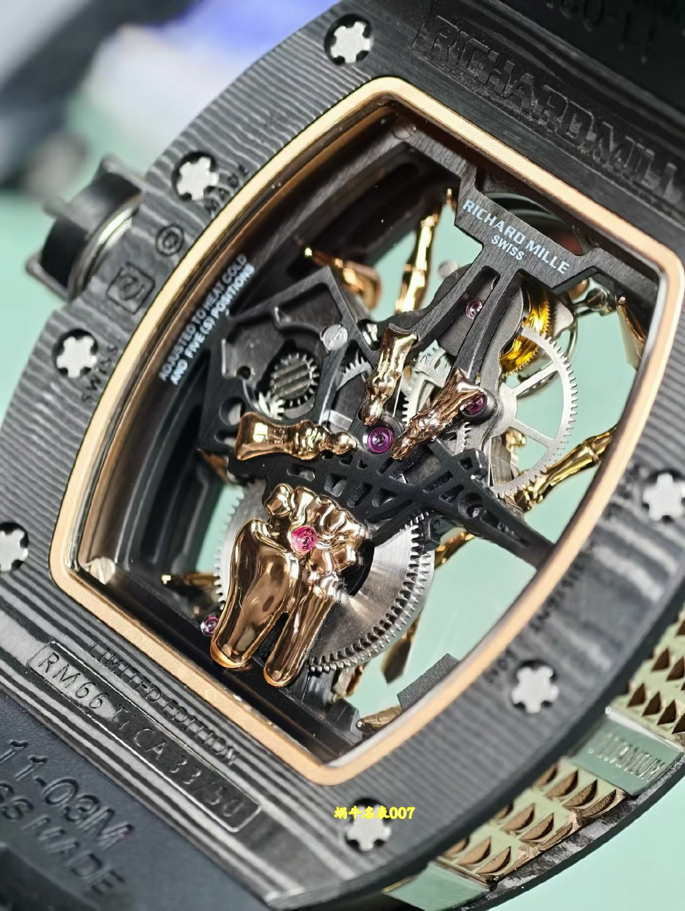 理查德米尔rm066金手指陀飞轮 高端私人定制 发货实拍 碳纤维 蓝宝水晶都可以定制 /  