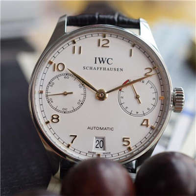 【ZF厂超A1:1高精仿手表】IW500114万国葡七V5版！同步专柜新葡七《万国七日链》