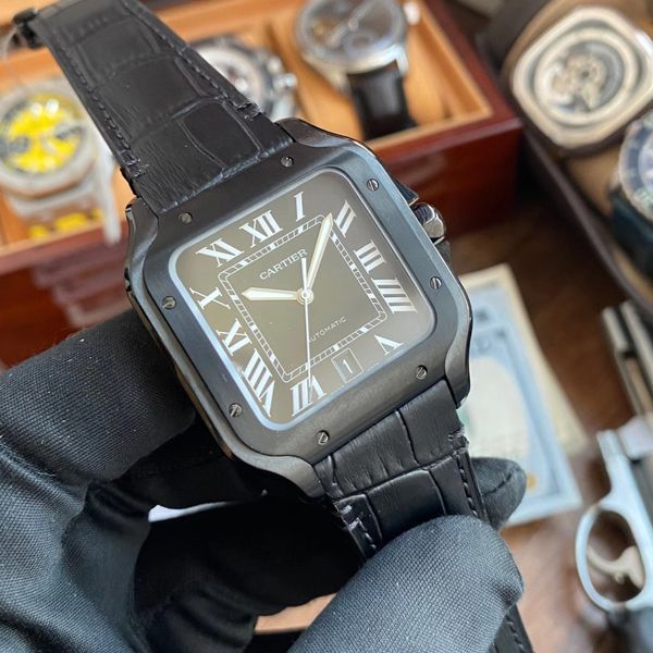 V6厂卡地亚山度士顶级复刻高仿WSSA0039二代黑武士仿表