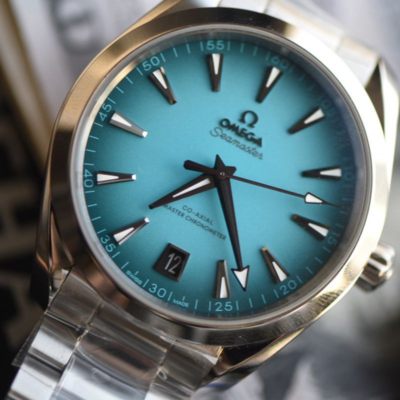 VS欧米茄渐变“绿松石”海马150最好复刻手表220.10.41.21.03.006腕表