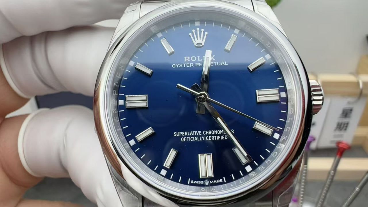 VS劳力士蚝式恒动系列126000-0015腕表