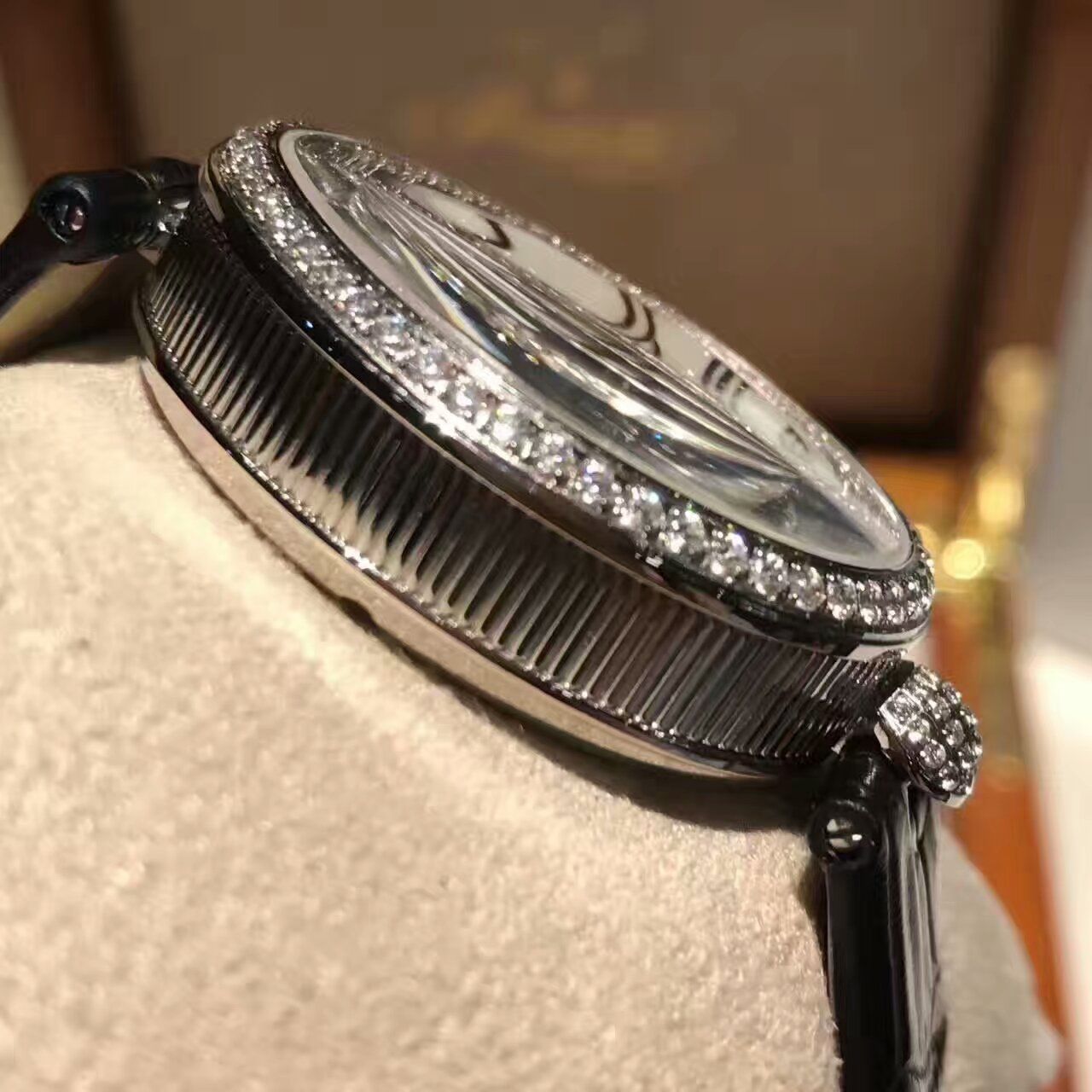 高仿宝玑 BREGUET - 那不勒斯皇后系列 8928BB/51/844 D00D 女士手表 BAJ017 女士手表 / BAJ017