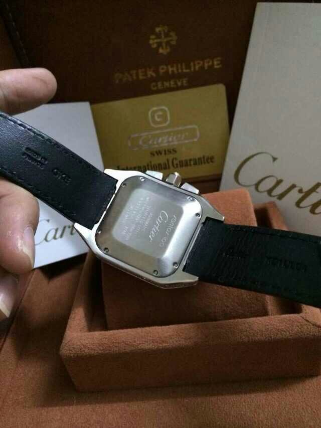 【视频解析】V6厂出品卡地亚山度士高仿W20090X8满钻土豪款腕表 / 卡地亚山度士满钻土豪款