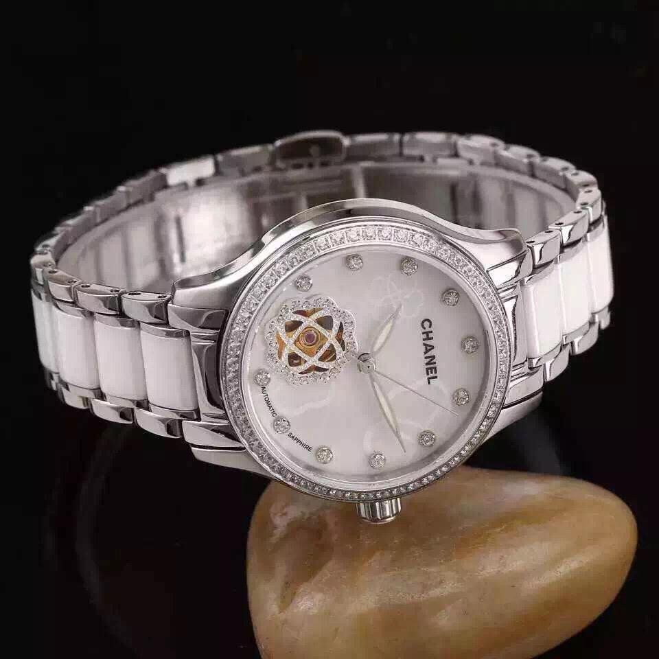  香奈儿 J12系列  镶钻精钢表盘  日本进口全自动机械机芯 高端女士腕表 白面款 / XNR014B 